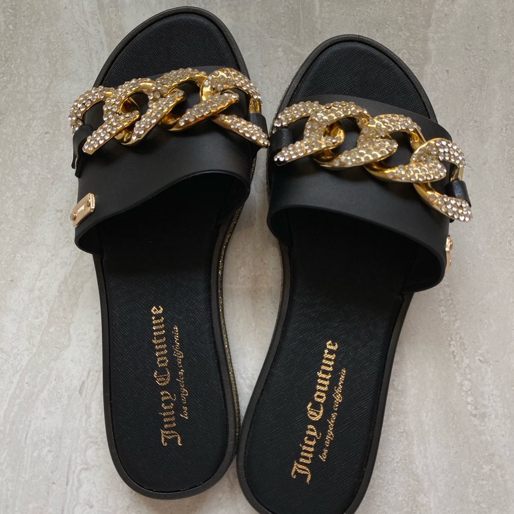 Juicy Couture Sandals